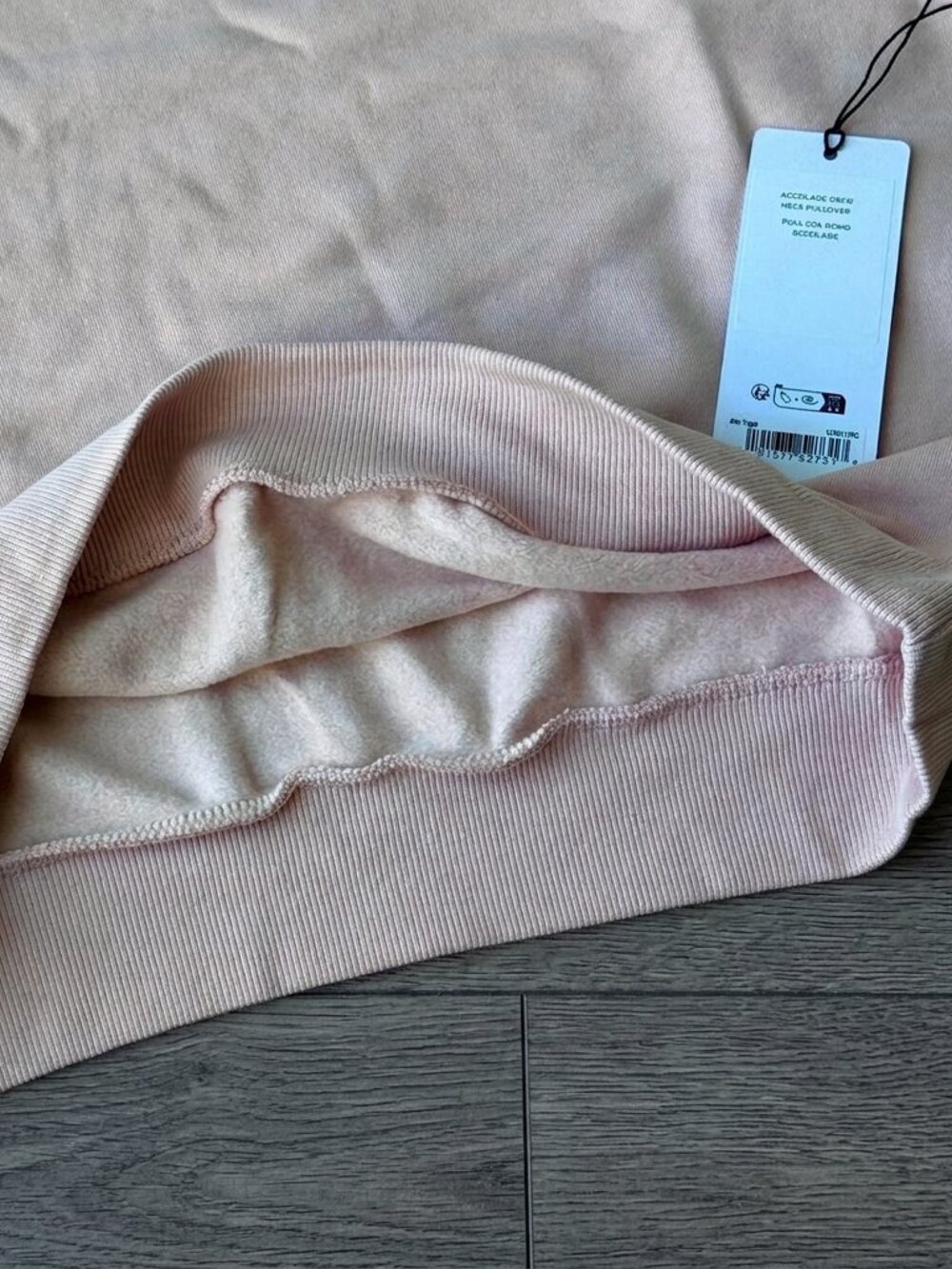 NWT ALO Yoga Accolade Crewneck Sweatshirt Pink Quartz | Size XS - Picture 5 of 8